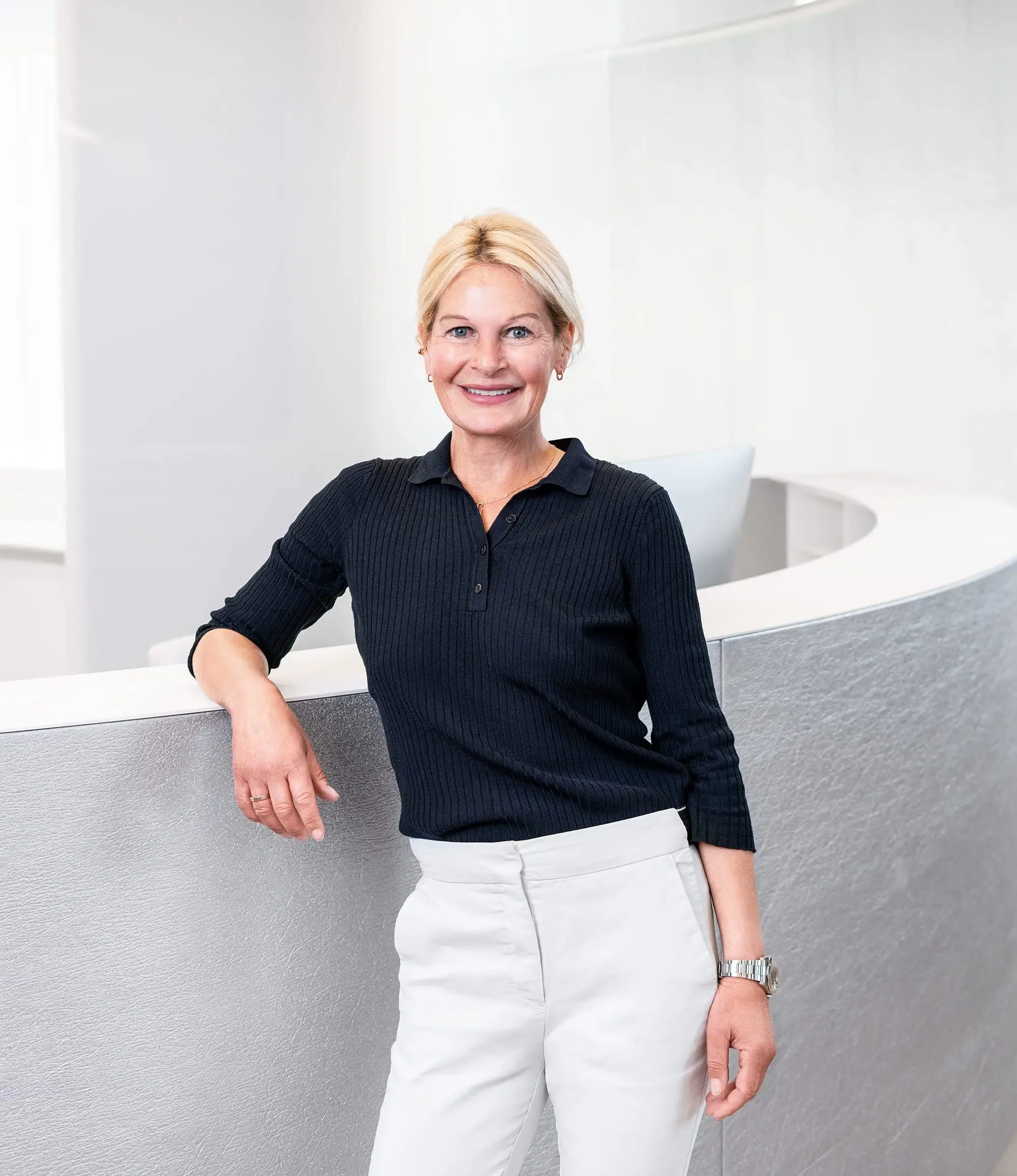 Privatpraxis - Dr. med. Sebastian H. Storb - Patientenempfang - Bild von Frau Fuldner